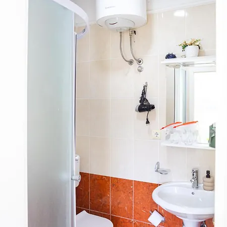 Ruza Gostinjska kuća 3*