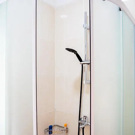 Guest house Ruza 3*