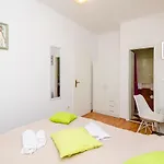 ルザ 3* ドゥブロブニク